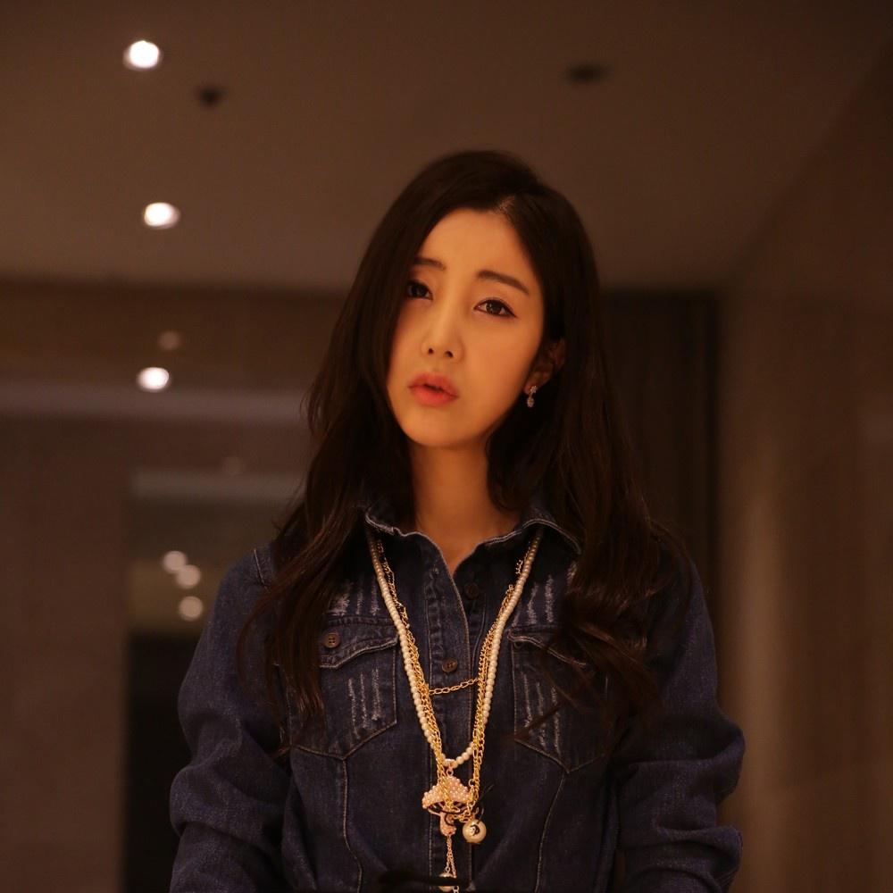 우리 울지 말아요