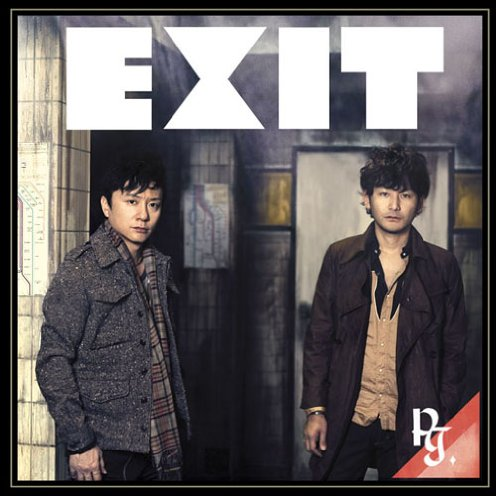 LIVE ON LIVE [Recorded at YOKOHAMA ARENA from 11th LIVE CIRCUIT“∠TARGET”ENCORE(2010/12/31)]